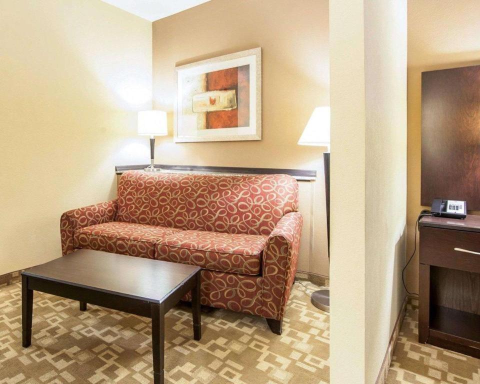 Comfort Suites Rome Ngoại thất bức ảnh
